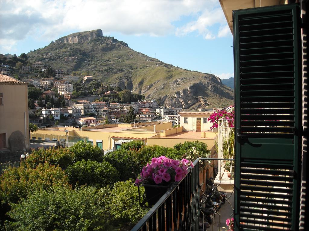 Maison D'Art Casa Arico Taormina Exterior foto